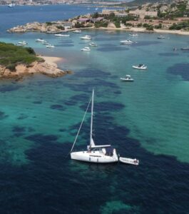 Escursione di gruppo in barca a vela